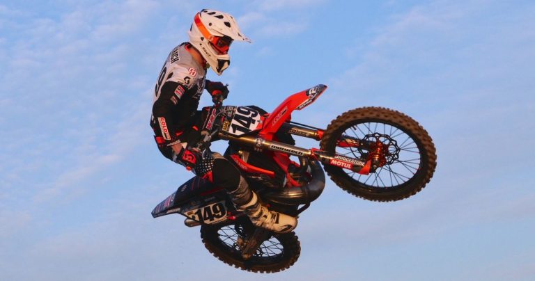 Foto von 2-Stroke Revolution Racing – 45. Schnaitheimer ADAC Moto Cross am Sonntag 25.03.18 - "Ulle" am Start