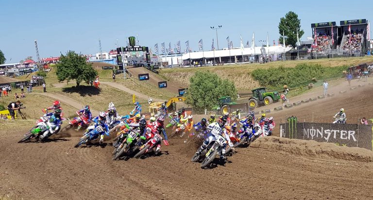 Guter Start von MAX Nagl - Foto von Viktoria Wolf – MXGP Teutschenthal Rennen 1 - MAX Nagl kämpft!