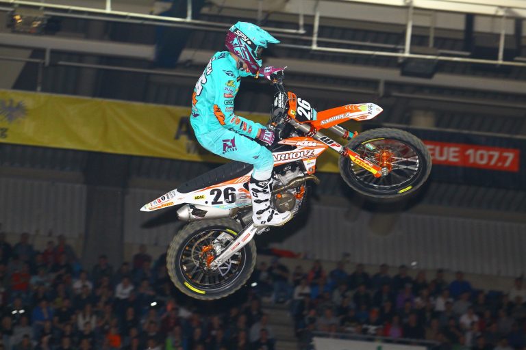 Der "Prinz" von Stuttgart Tom Koch – Starkes Teilnehmerfeld beim 16. Int. Supercross in Chemnitz