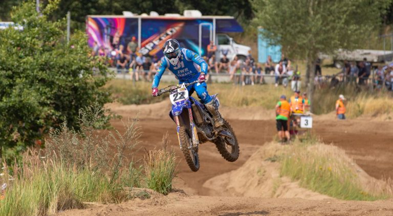 Kevin Strijbos holt Startplatz 1 in Tensfeld