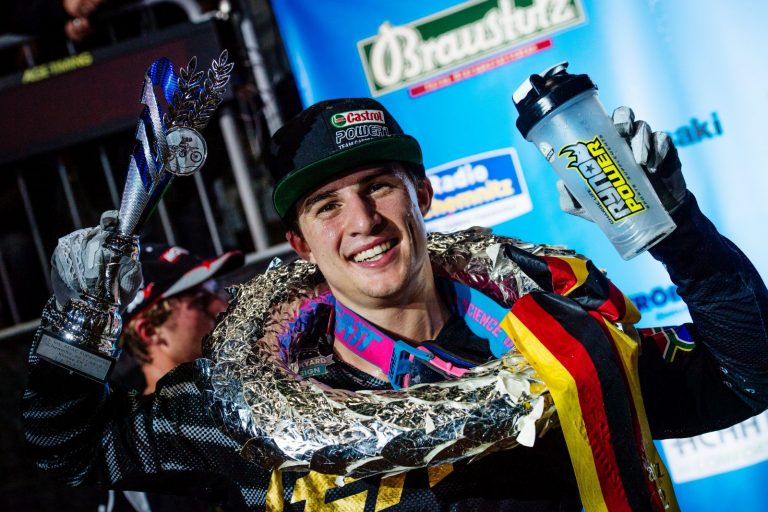 Kevin Moranz - Platz 2 am Freitag – Aufwärtstrend und Podium für das Team Castrol Power1 Suzuki Moto-Base beim Supercross