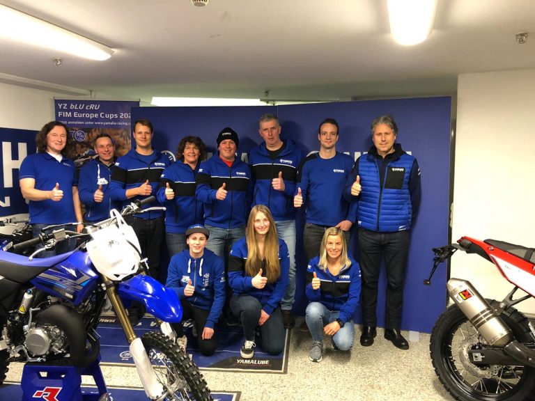***YAMAHA RACING 423***