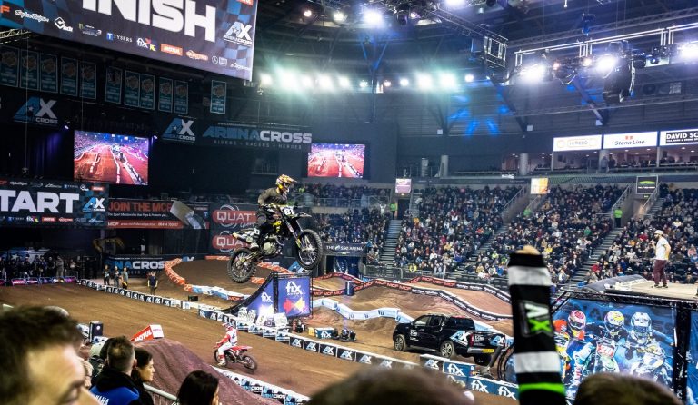 Brian Hsu auch am Samstag beim Arenacross in Belfast erfolgreich