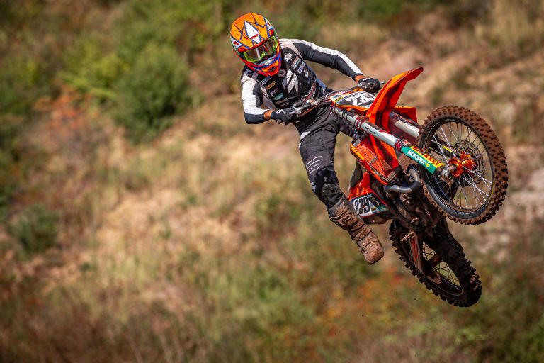 Lion - starker Zweiter im MX Youngster Cup – WZ Racing - Vom Hardpack in den Tiefsand
