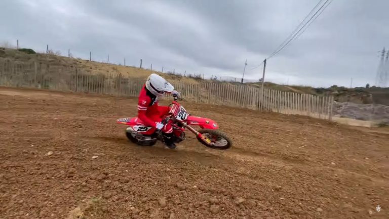 Henry beim Training – Henry Jacobi beim Hartbodentraining in Frankreich (Video)