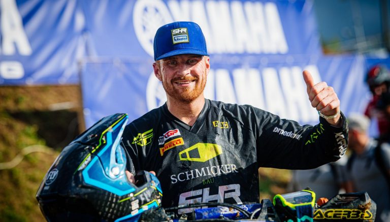 SHR Motorsports: Mike Stender feiert Platz 5 zum Saisonfinale!