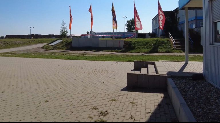 Noch ist die "Wall Of Fame" noch leer ... – Die neue "Wall Of Fame" wird beim MXGP in Teutschenthal eingeweiht