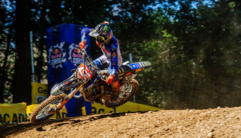 Ivano van Erp und Valentin Guillod erzielen Podium bei den ADAC MX Masters in Bielstein