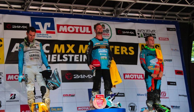 Guillod, Nagl und Jacobi – Max Nagl setzt sich auf dem Bielsteiner Waldkurs gegen Guillod und Jacobi durch