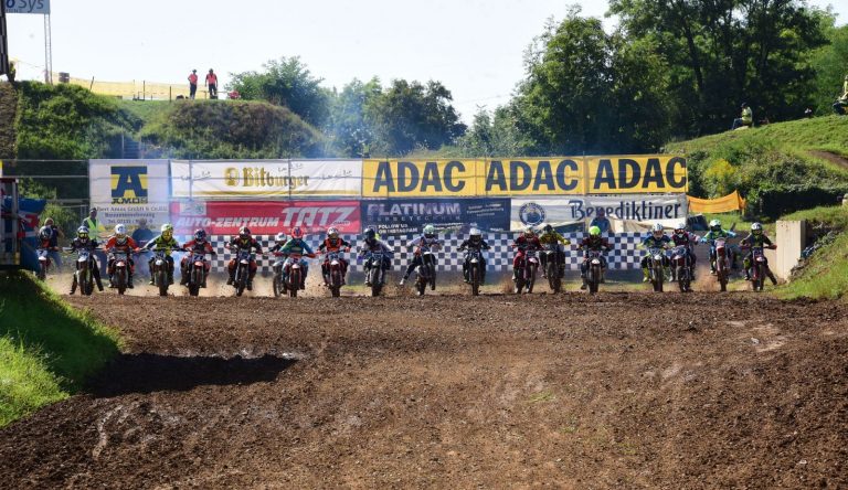 Beim ADAC MX Bundesendlauf 2022 starten die rund 200 besten MX Nachwuchstalente in Frankenbach