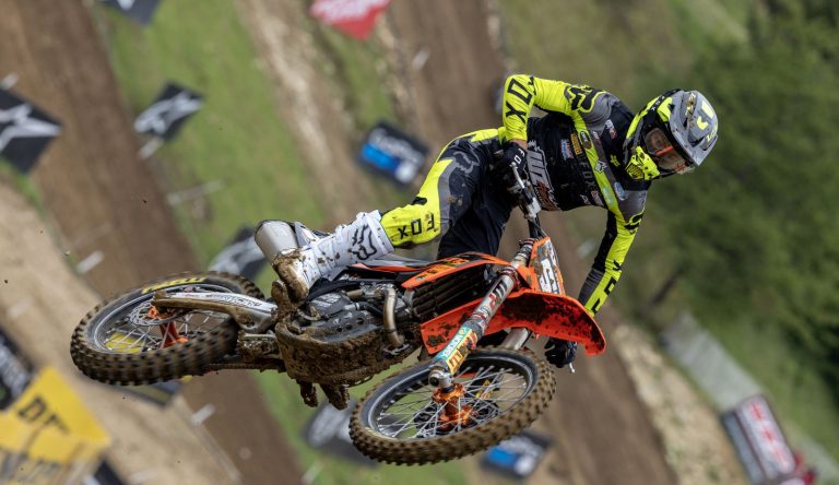 Oriol Oliver – WZ Racing - Knallharter Track in Frankreich