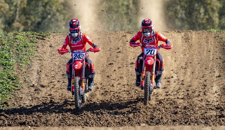 Tim und Ruben – Volles Haus für das Team HRC beim GP von Tschechien