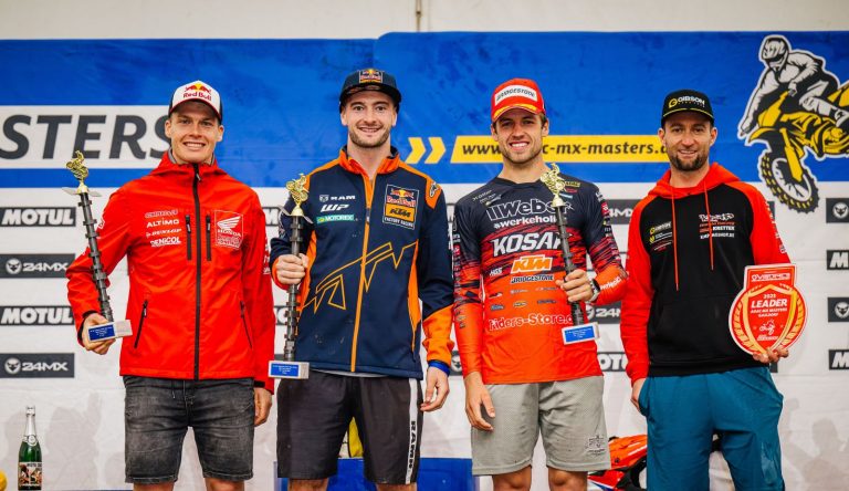 Das Gesamtpodium des ADAC MX Masters in Gaildorf (v.l.): Pauls Jonass, Jeffrey Herlings, Tom Koch und Max Nagl
