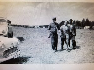 fd1fc04b-94b3-469c-af71-012f88d0eb11