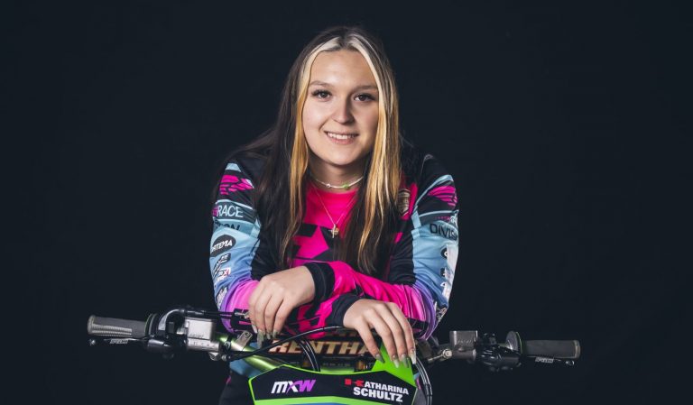 Katharina Schultz #18 - Die Story eines MX-Girls