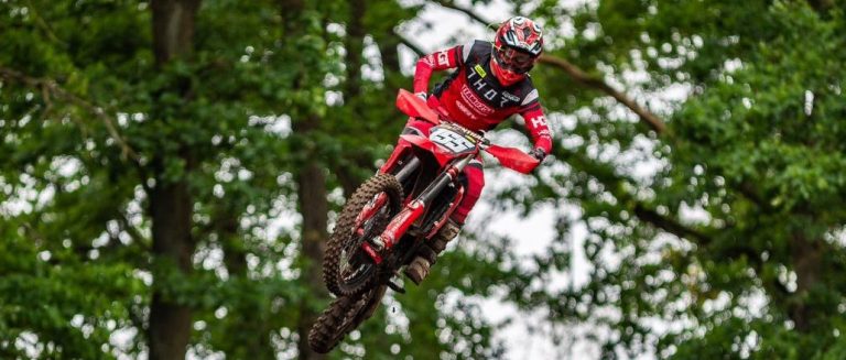 Ein erfolgreicher Samstag für Tom Schröder vom Team #254 auf dem Bielsteiner Waldkurs beim ADAC MX YOUNGSTER CUP 2024