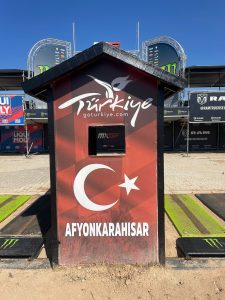 115a4300-3a6e-46c8-b839-2dce2b557673