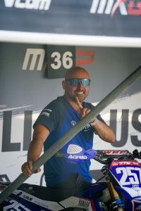 3c804692-f917-41cf-a006-0106f3978f68