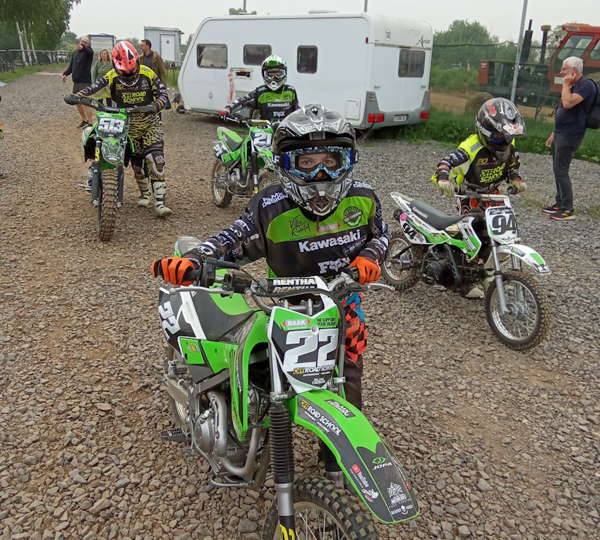 Möchtest du Motocross Fahrer werden?