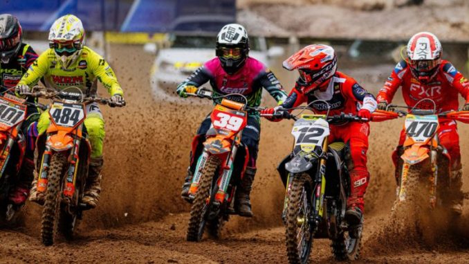 Die Fans dürfen sich auf ein spannendes Saisonfinale des ADAC MX Masters in Holzgerlingen freuen2 ADAC MX Masters 2025 , ADAC MX Masters Bitche Start beim ADAC MX Masters mit Marcel Stauffer ( Österreich / KTM / OSICKA MX TEAM ), Dave Kooiker ( Niederlande / KTM / STICHTING MOTORSPORT TALENT ), Roan van de Moosdijk ( Niederlande / KTM / KOSAK RACING TEAM ), Maximilian Nagl ( Deutschland / Triumph / DÖRR MOTORSPORT TRIUMPH RACING POWERED BY KRETTEK ) und Peter König ( Deutschland / KTM / KTM SARHOLZ RACING TEAM )