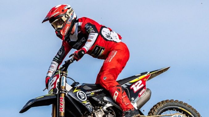 Max Nagl holt den Vize-Titel Max Nagl und Dörr Motorsport Triumph Racing powered by Krettek