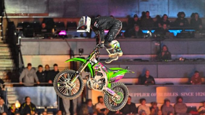 In Stuttgart treten vier der besten Freestyle-Motocross-Fahrer der Welt an David Rinaldo, Nico Texier, Jamie Squibb sowie Marcin Lukaszcyk. ADAC Supercross Stuttgart