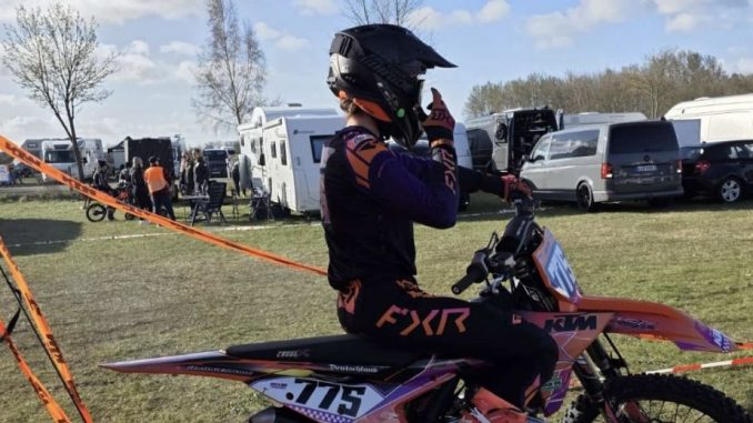 Alex Massury auf Zweitakt-KTM