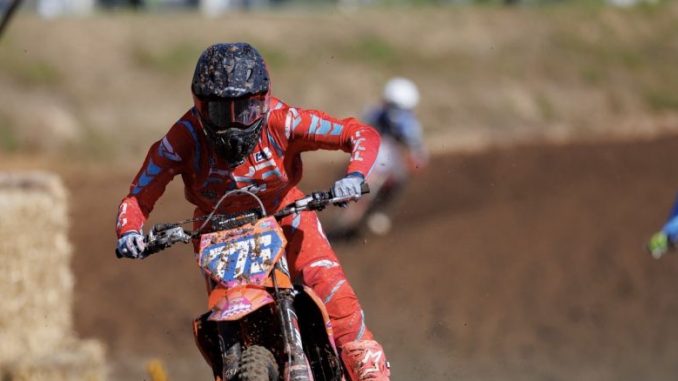 Alex Massury in Frankreich Alex Massury auf Zweitakt-KTM