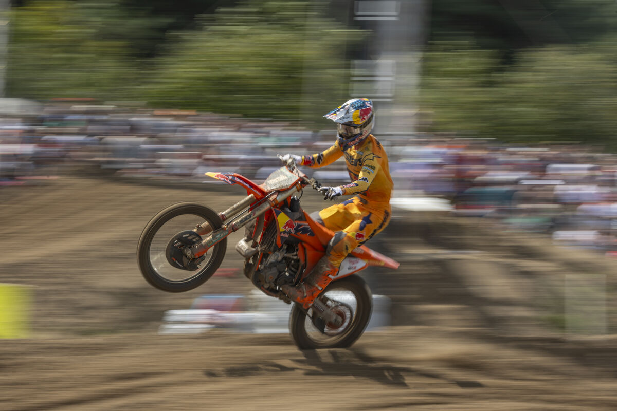 Simon Längenfelder auf KTM