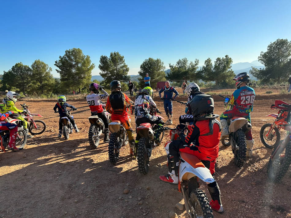 Collin Dugmore Sommercamp Spanien 2026