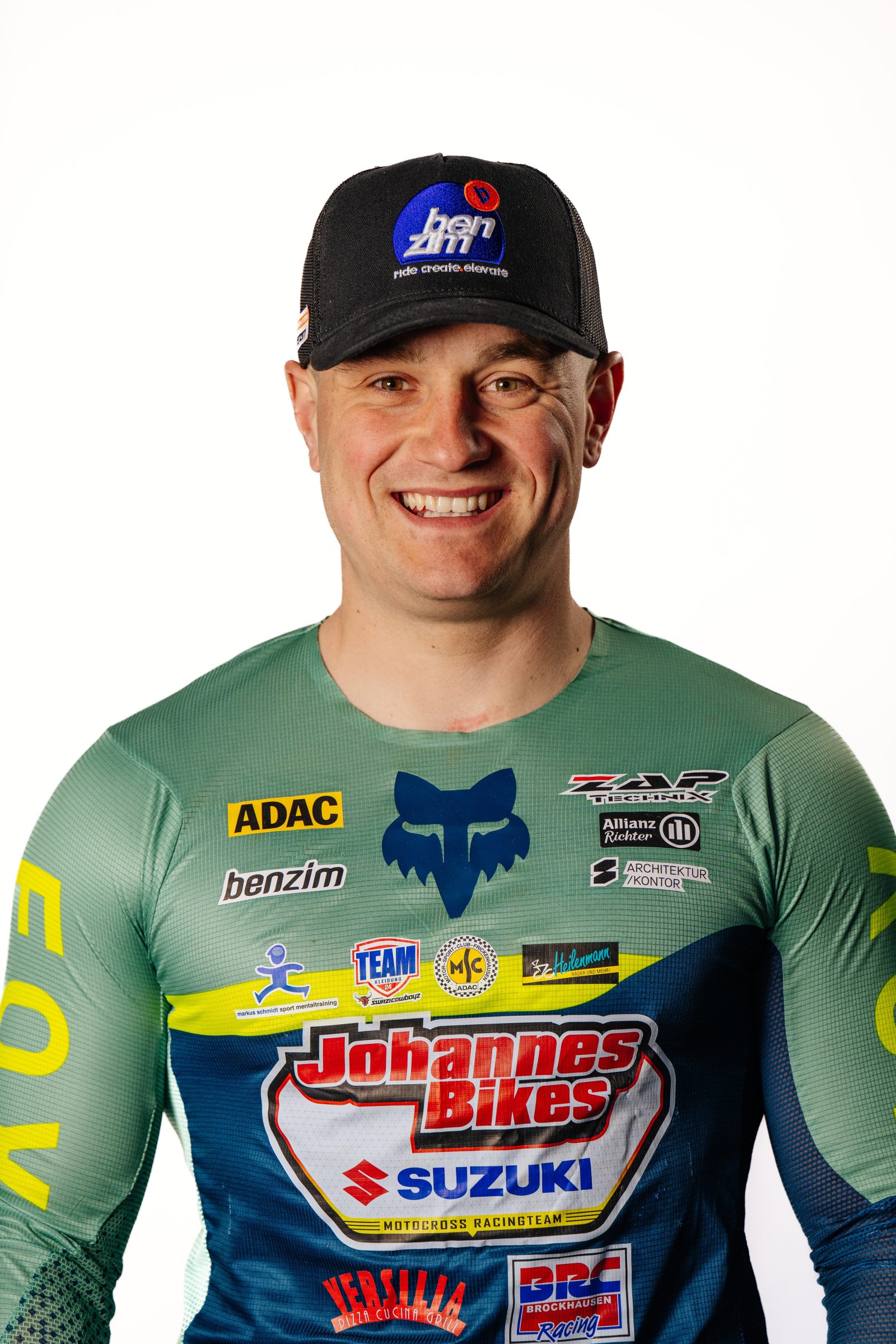 Der Reutlinger Mark Scheu freut sich auf den Start in der SX1 beim ADAC Supercross Stuttgart und visiert das Finale an.