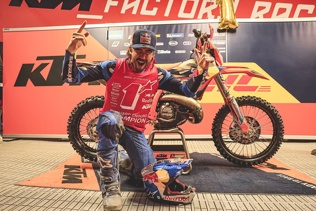 Red Bull KTM Factory Racing: Mani Lettenbichler zum fünften Mal in Folge Hard-Enduro-Weltmeister