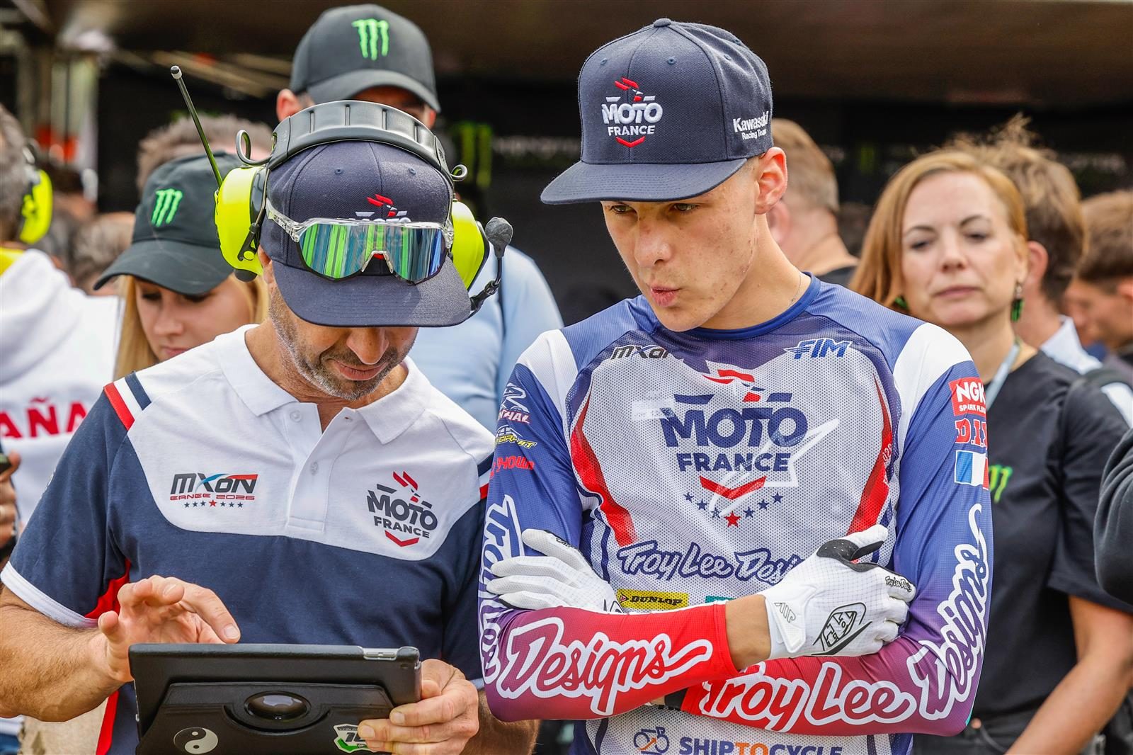 Mathis Valin: Valin gewinnt MX2: KRT bringt Frankreich auf die Pole