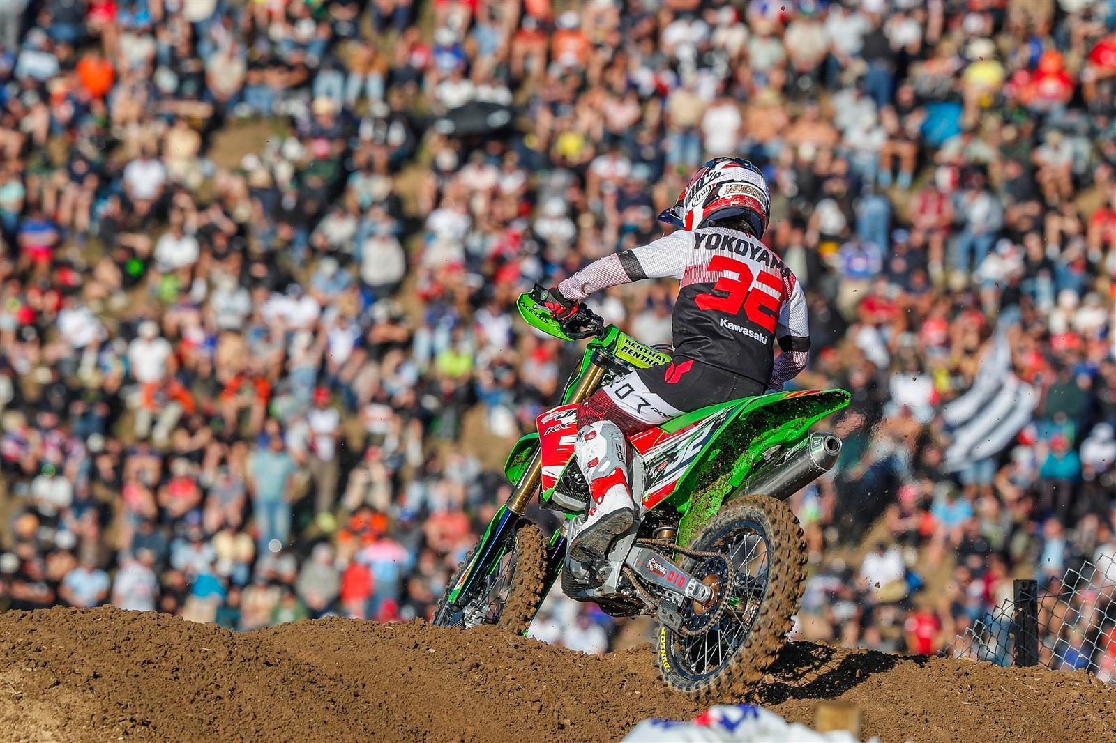 Kawasaki Racing Team: Romain Febvre feiert emotionalen Abschied bei Kawasaki